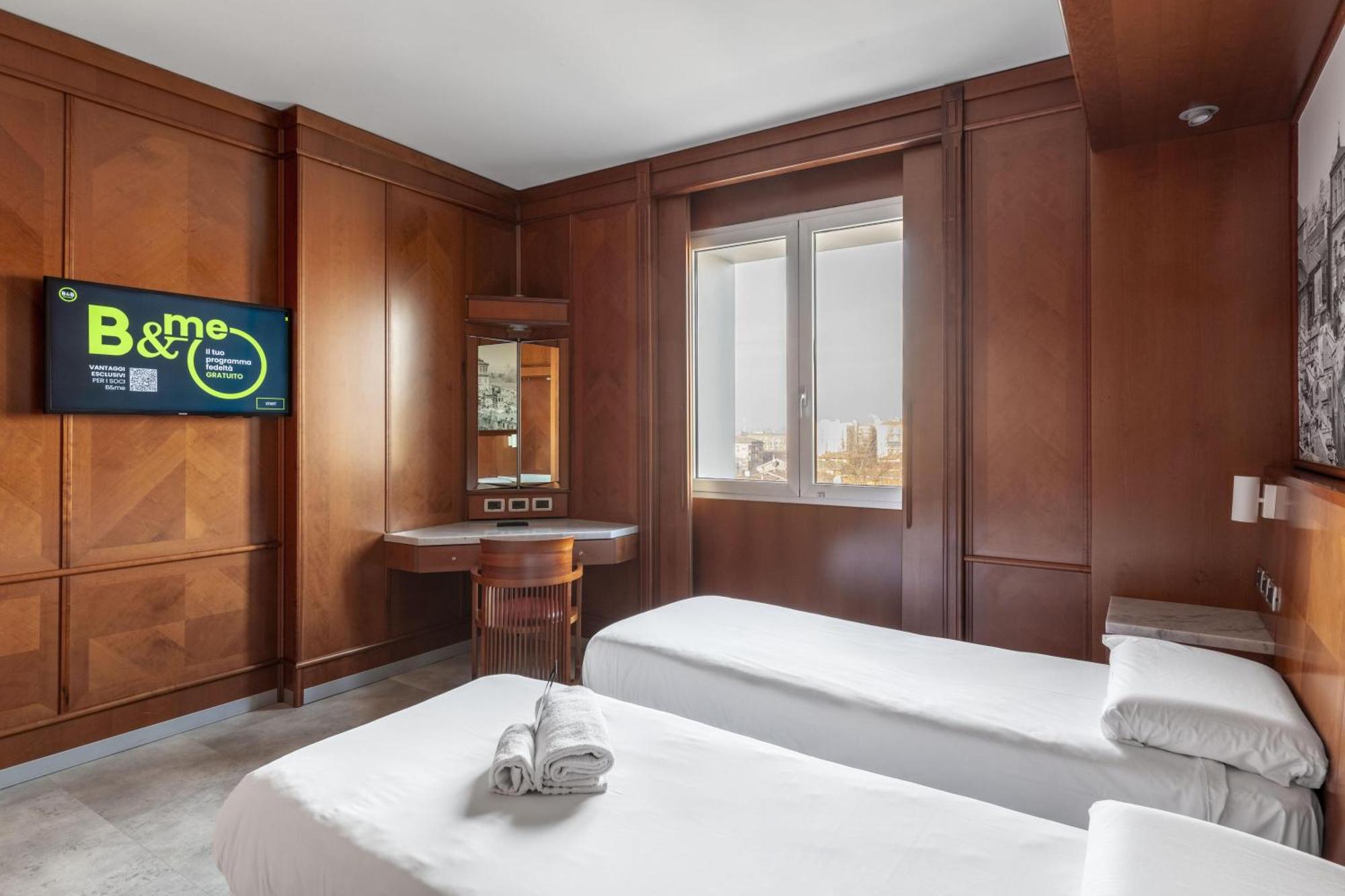 Twin Room,1742588725:JPEG